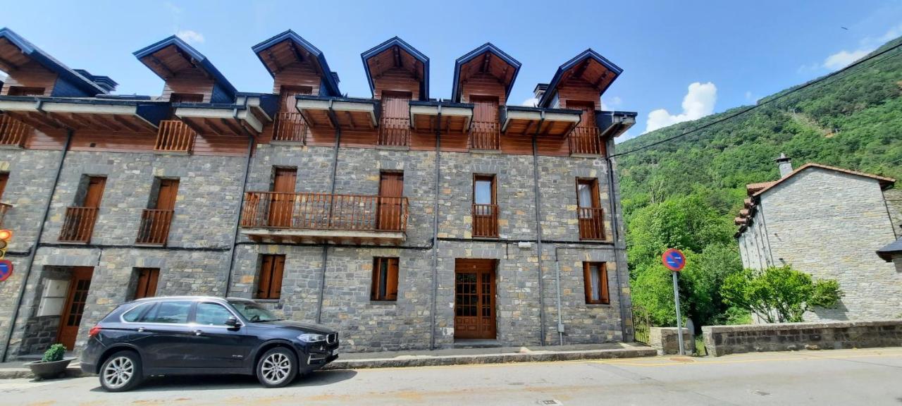 El Estudio De Buenavista Biescas Kültér fotó